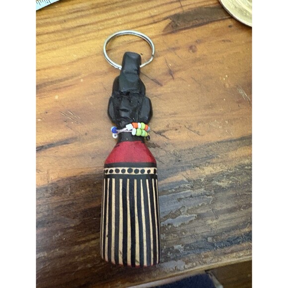 African Maasai Worrier Shaped Hand Carved Key Chain Wooden With Beads - Picture 1 of 6